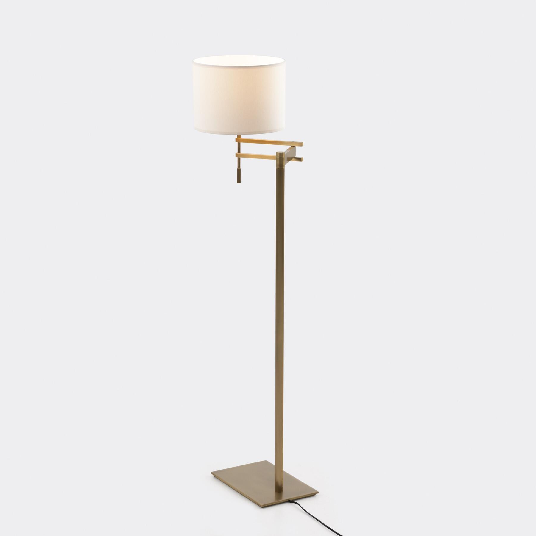 Signature Swing Arm Floor Lamp | HOLLY HUNT